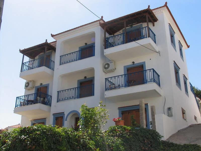 Kavos Apartments Патитири Экстерьер фото